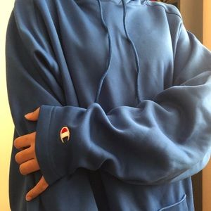 CHAMPION HOODIE